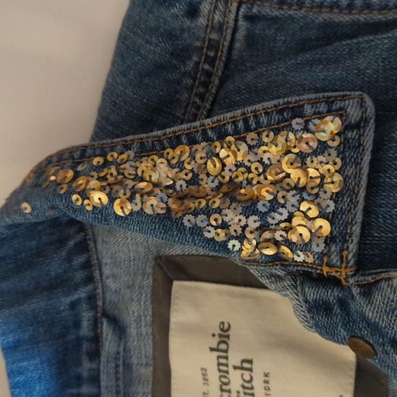 Abercrombie vest - Picture 3 of 4